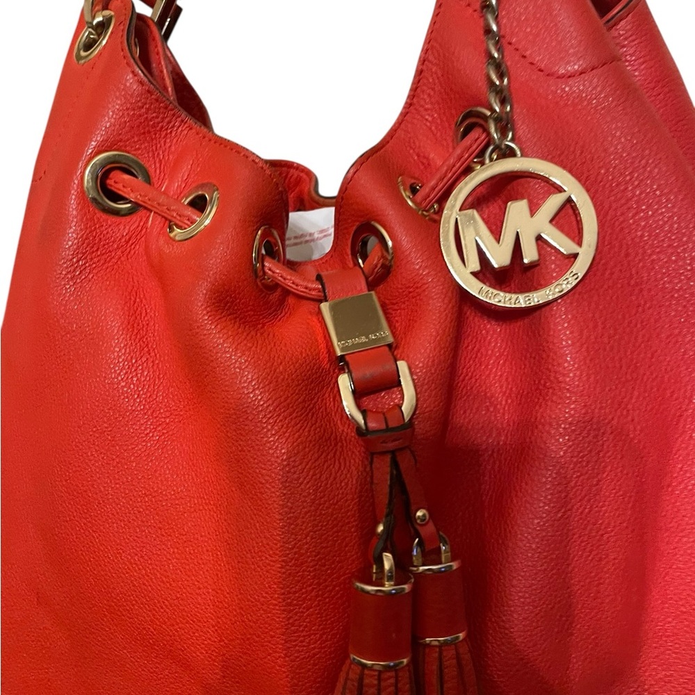 Michael kors Red Leather Tassel Hobo Bag with Gold Hardware bucket bag - Picture 4 of 12